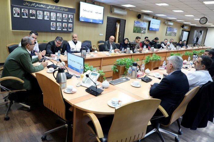 تشکيل کميته HSE منطقه 6 شهرداري تهران با هدف ارتقاي ايمني، سلامت و محيط زيست