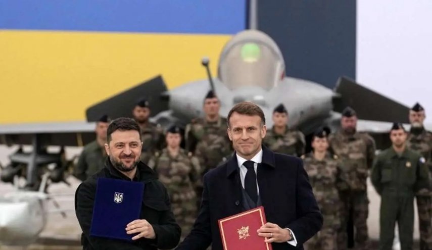 امضای تفاهم‌نامه فروش تسلیحات جدید و جنگنده فرانسوی به اوکراین