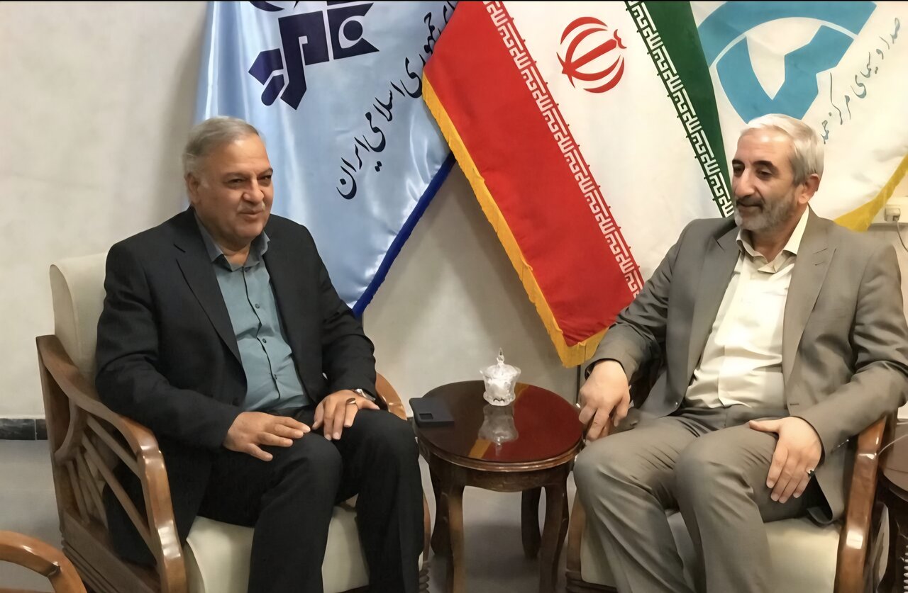 ديدار رنجبرزاده با مديرکل صداوسيماي استان همدان/تاکيد بر تقويت همکاري‌هاي رسانه‌اي، انعکاس ظرفيت‌ها و توانمندي‌هاي اسدآباد