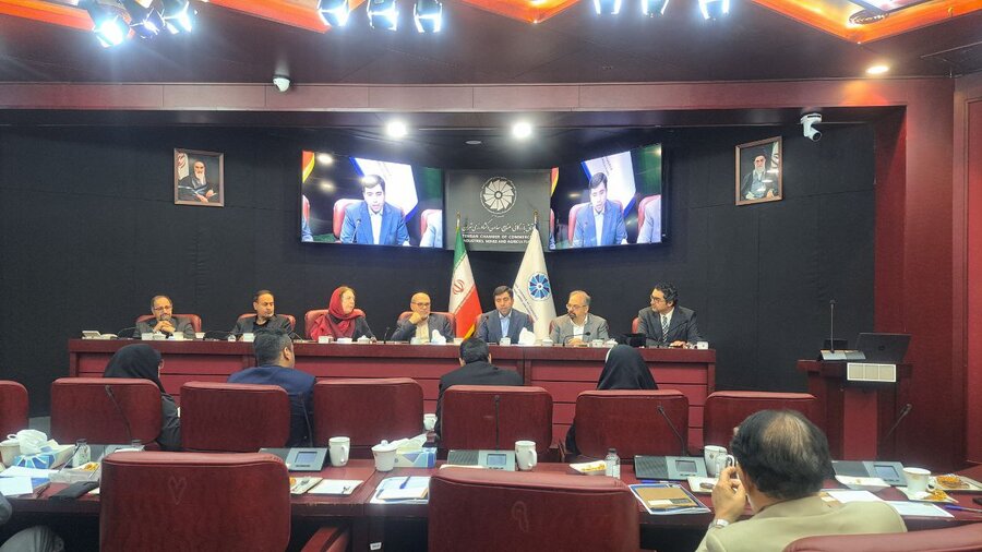 کليات طرح عرضه اوراق و صندوق‌هاي ارزي به تصويب شوراي‌عالي بورس رسيد