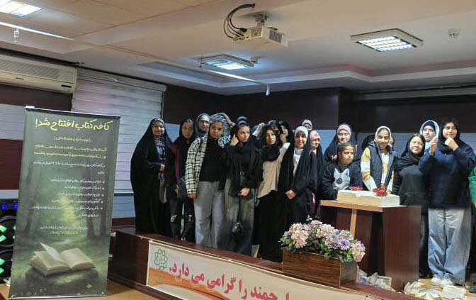 کافه‌کتاب شهربانو در منطقه 20 افتتاح شد