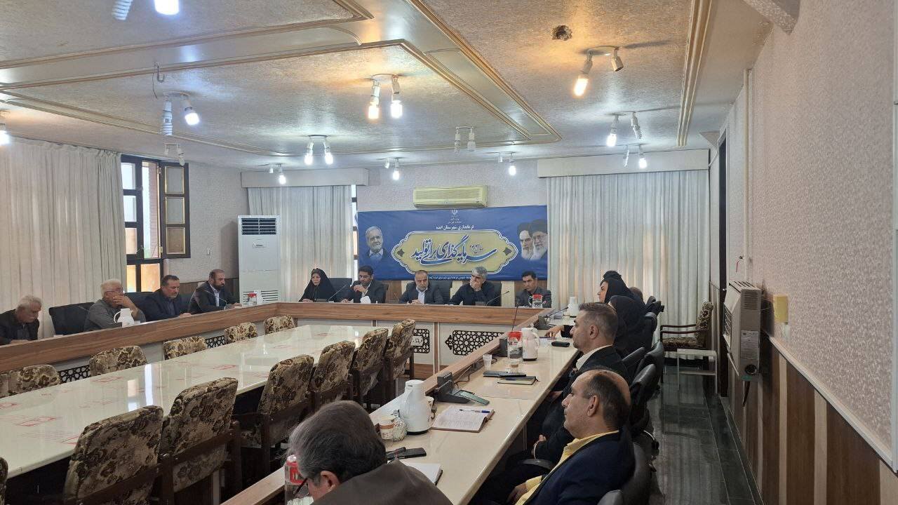 پيگيري ابراهيم‌پور براي اجراي مگاپروژه‌هاي انتقال آب خوزستان/ زير ساخت‌هاي قضايي ايذه بررسي شد