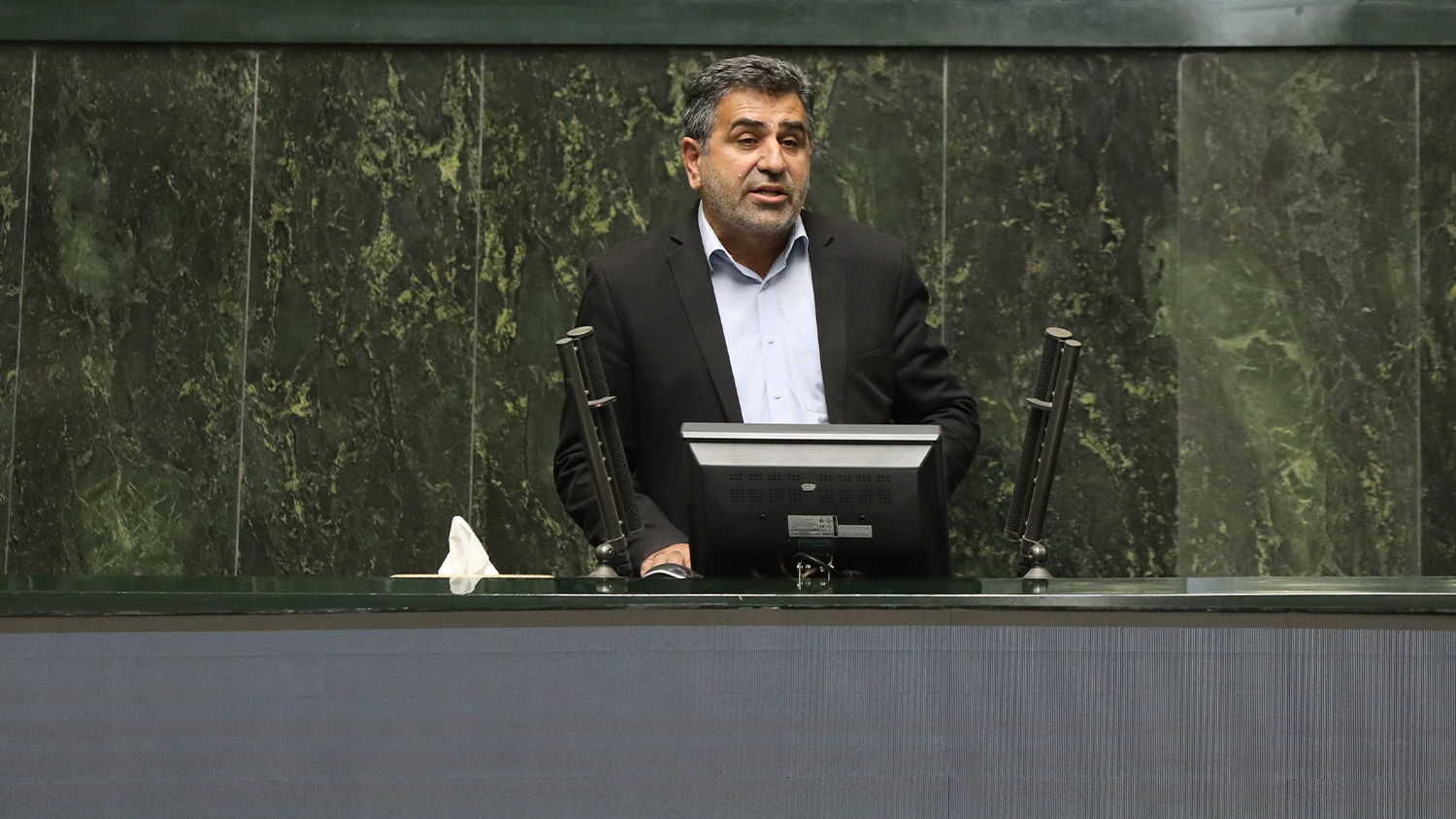 وزارتخانه ها مشکل بیمه تکمیلی بازنشستگان را به سرعت مدیریت کنند