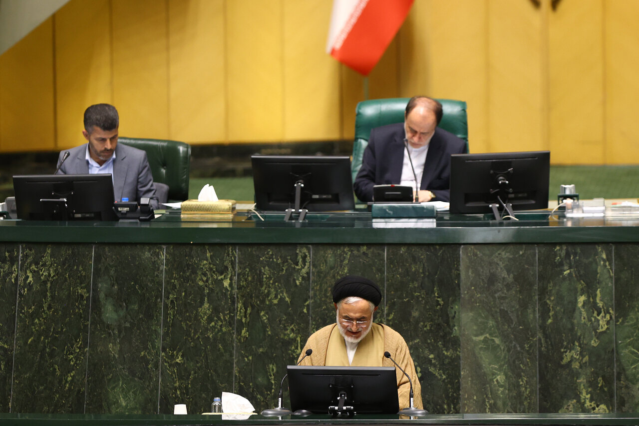 انحلال سازمان امور عشایری برخلاف قانون است