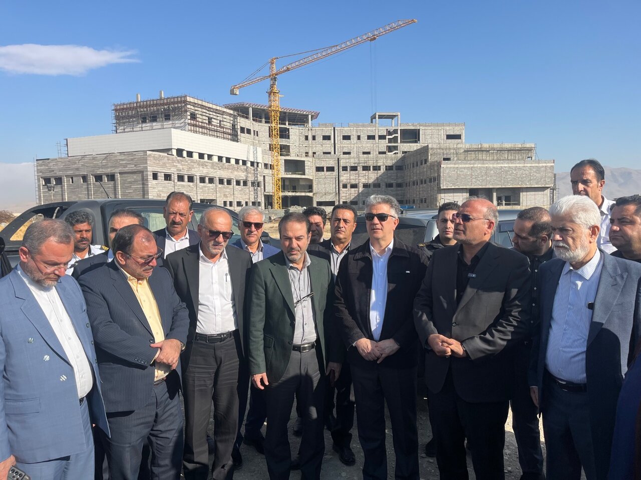 وعده تخصيص 70 همت براي ارتقاي سلامت لرستان/ 30 دستگاه آمبولانس به لرستان اختصاص مي‌يابد