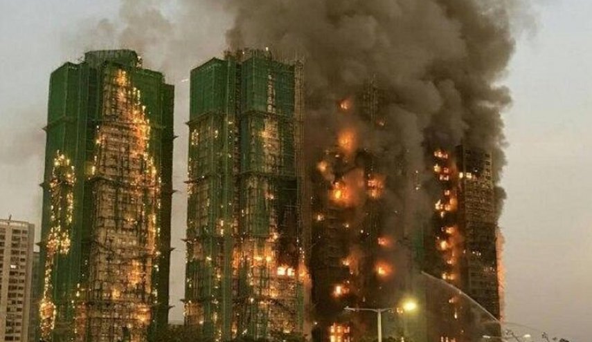 افزایش شمار جانباختگان آتش‌سوزی در هنگ‌کنگ به 94 نفر