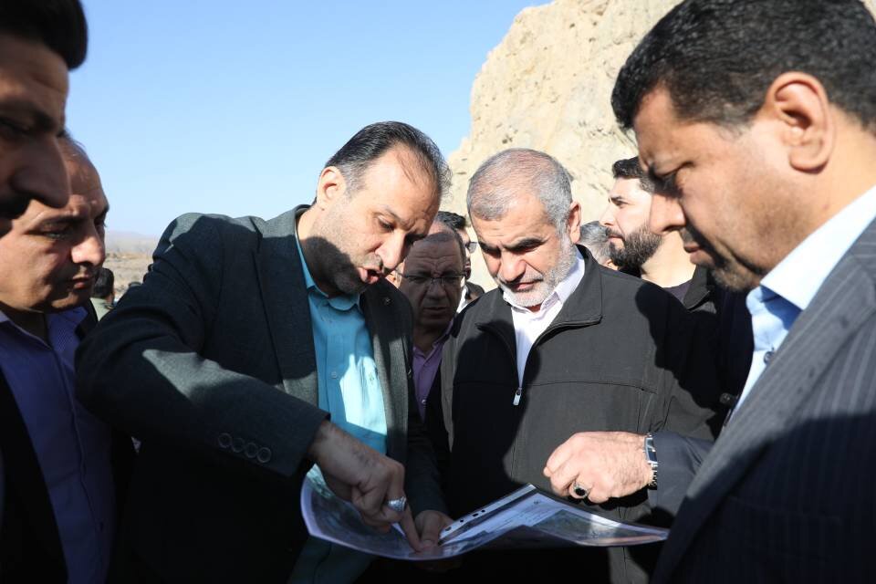 آخرين روند احداث بزرگراه طرقبه-شانديز بررسي شد/ بازديد نظارتي از مسير ساغشک