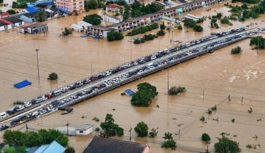 سیلاب‌های ویرانگر جنوب‌شرق آسیا؛ بیش از 300 کشته و هزاران آواره برجا گذاشت