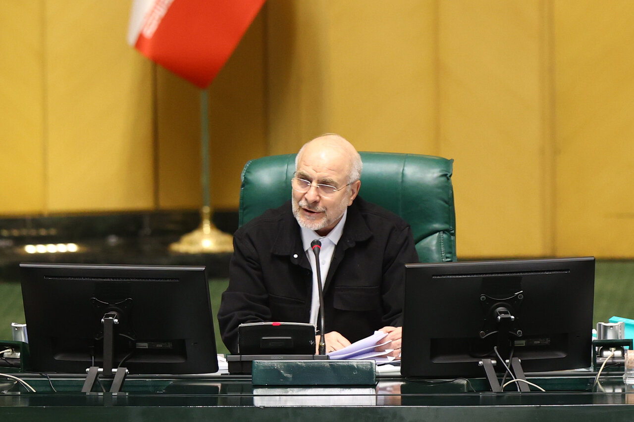 آلودگی هوا با اقدامات مقطعی و کوتاه مدت حل نمی شود/ اقدام ضدایرانی استرالیا نفوذ سپاه را به چالش نمی کشد