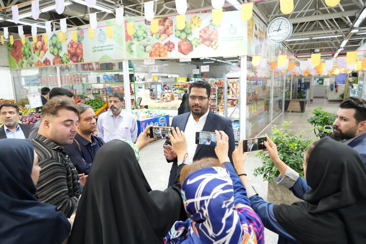 بهره‌برداری از 5 بازار میوه و تره‌بار محله‌ای تا انتهای آذرماه/ نهضت توسعه بازارهای میوه و تره‌بار در پایتخت ادامه‌دار است