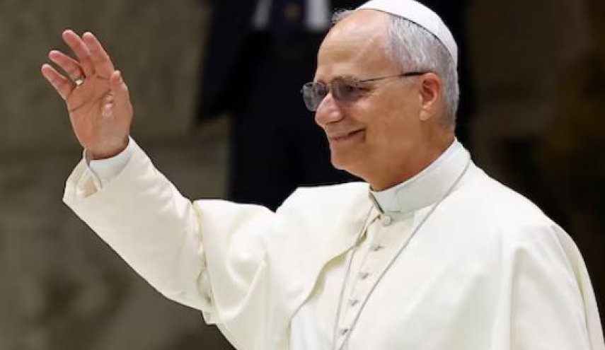 رهبر کاتوليک‌هاي جهان وارد لبنان شد