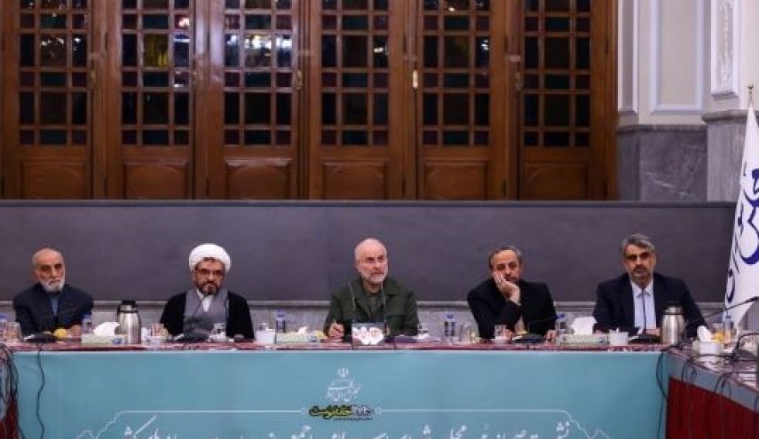 قالیباف: معاون ترامپ روز ششم جنگ درخواست آتش بس داد