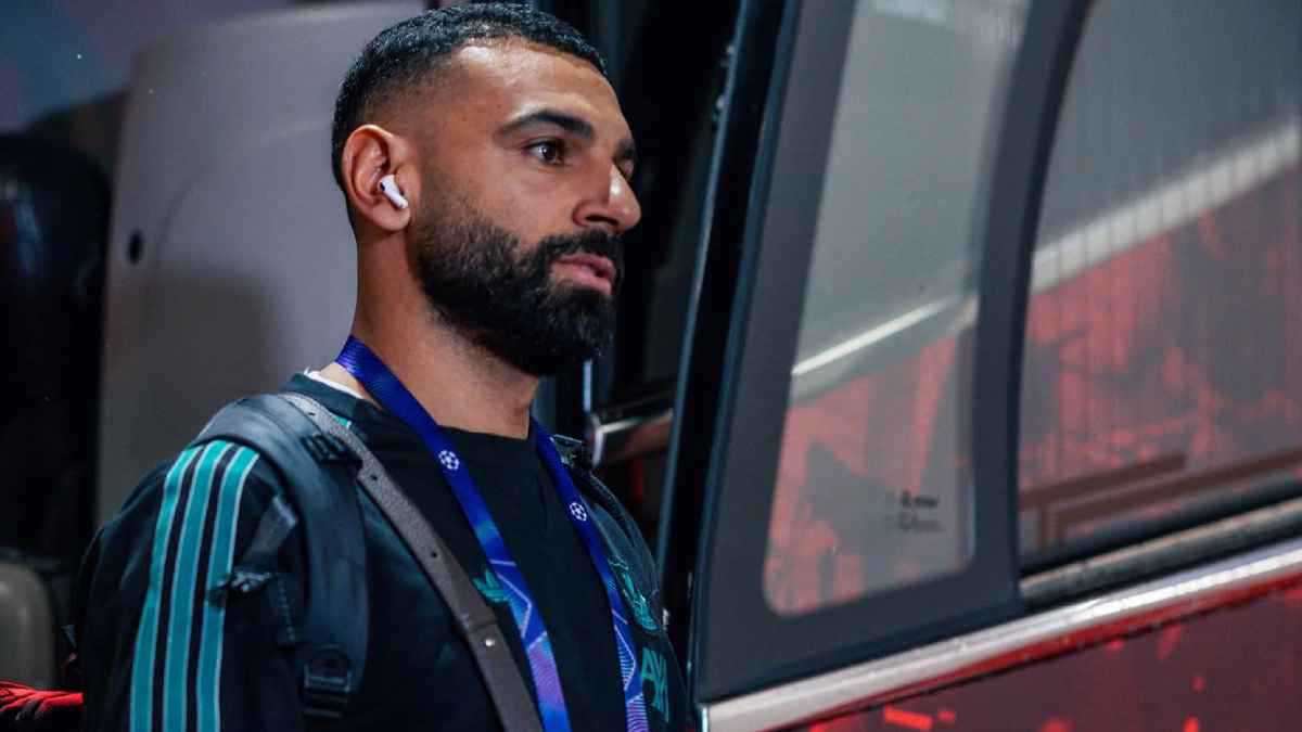 "نفوز کلما جلس بديلا".. جماهير ليفربول تلمح إلى بدايه نهايه مشوار محمد صلاح مع "الريدز"