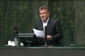 تاخیر در توزیع مرغ و گوشت به بحران تبدیل می‌شود/ مرغداری‌ها مرغ‌های مولد را سر می‌برند