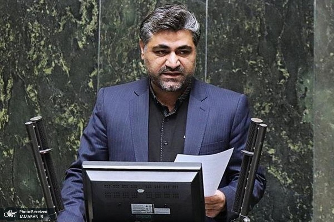 عدم تمکین از قوانین باعث مشکلات اقتصادی شده است