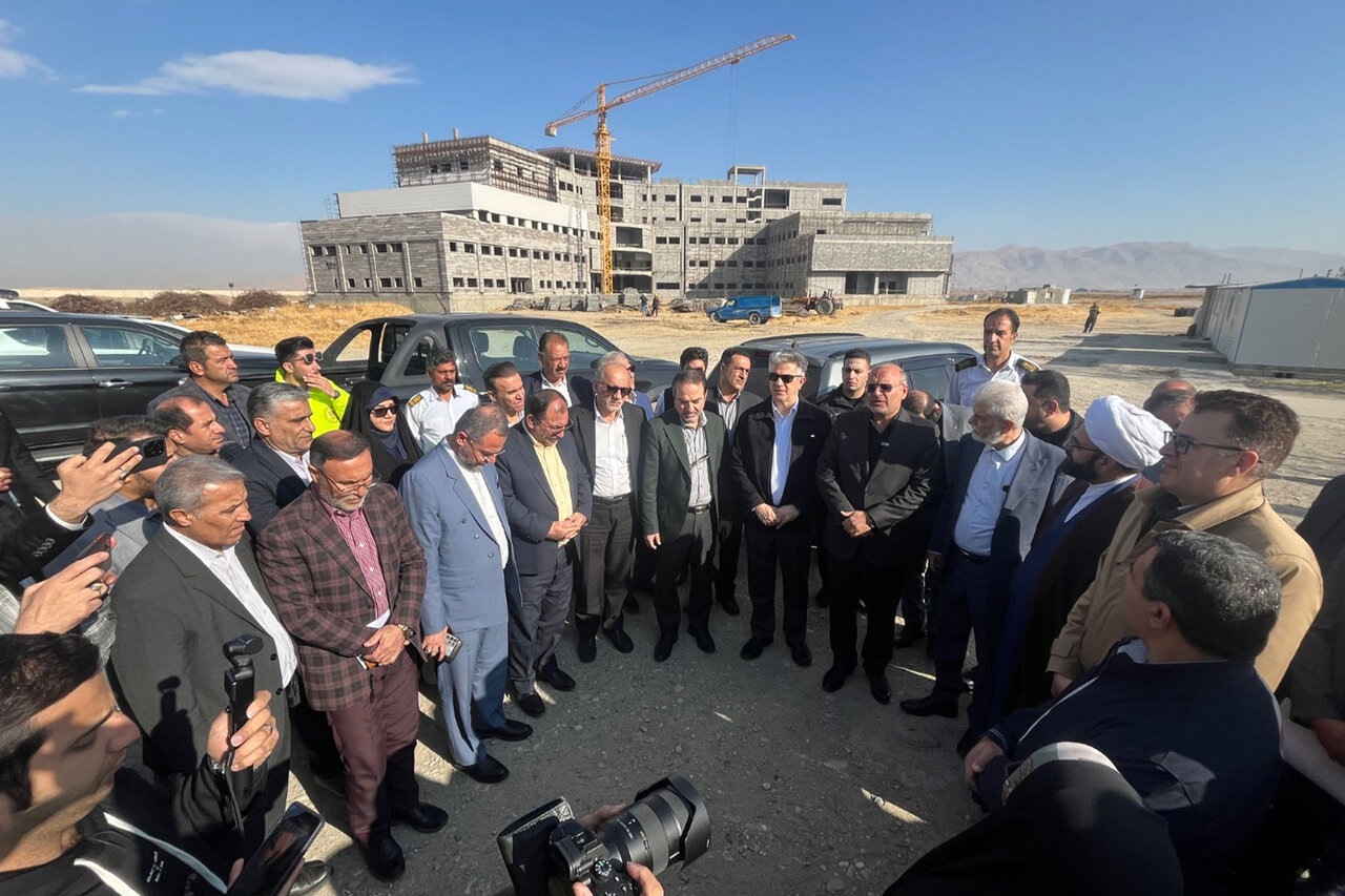روايتي از سفر نظارتي کميسيون بهداشت به لرستان؛ ارتقاي زيرساخت‌هاي دورود و ازنا با پيگيري ميداني سرعت گرفت