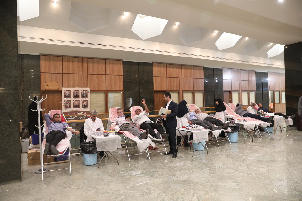 نمایش همدلی در مجلس/ توصیه به مردم برای مشارکت در این اقدام انسان‌دوستانه