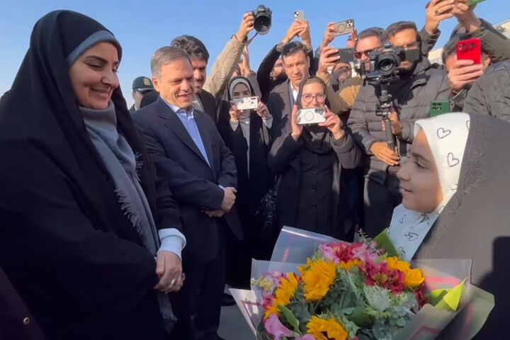 افتتاح پروژه اتصال شهرک صنعتي اشراق زنجان به شبکه ريلي