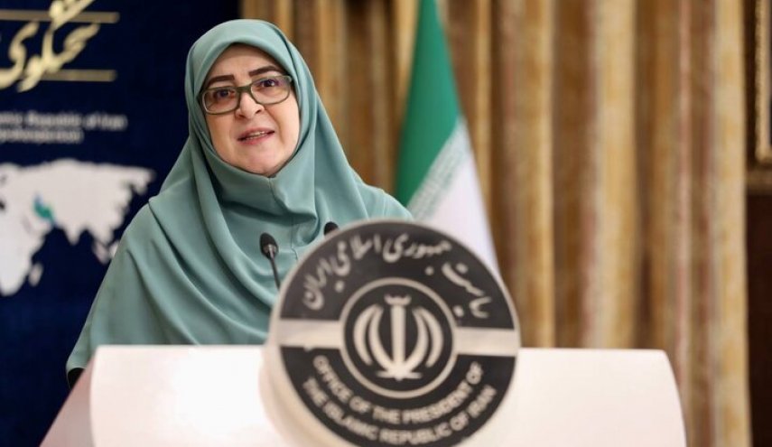 مهاجرانی: تاریخ دقیق اجرای طرح اصلاح قیمت بنزین هنوز نهایی نشده است