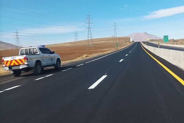 اجراي  60 کيلومتر روکش آسفالت و  150 کيلومتر خط کشي در محور هاي مواصلاتي شهرستان ازنا