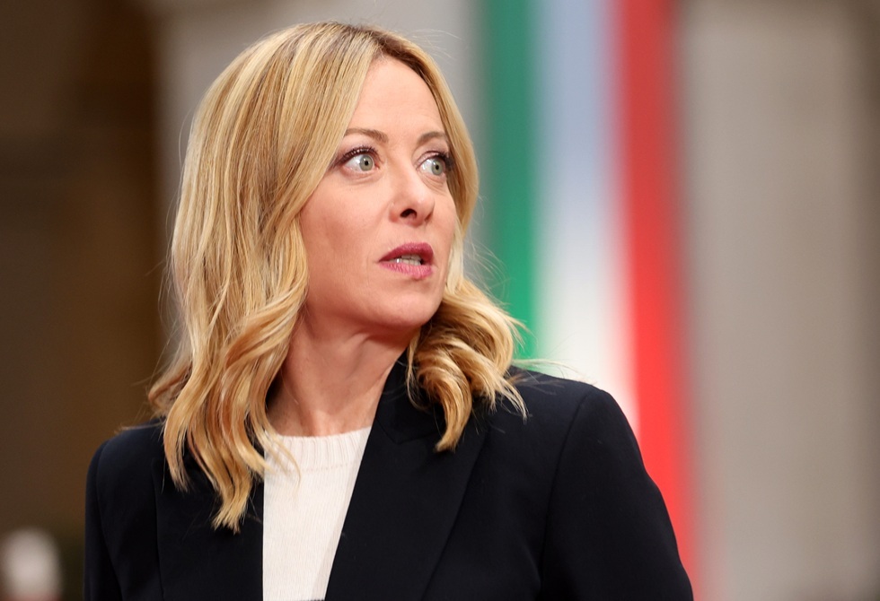 ميلوني تدعو أوروبا لتحمل مسؤوليه دفاعها: "الاعتماد على الآخرين له ثمن"