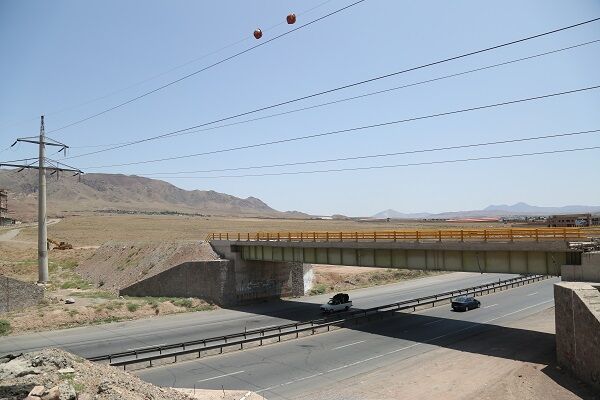 ساخت 9 تقاطع غيرهم‌سطح در محورهاي مواصلاتي آذربايجان شرقي