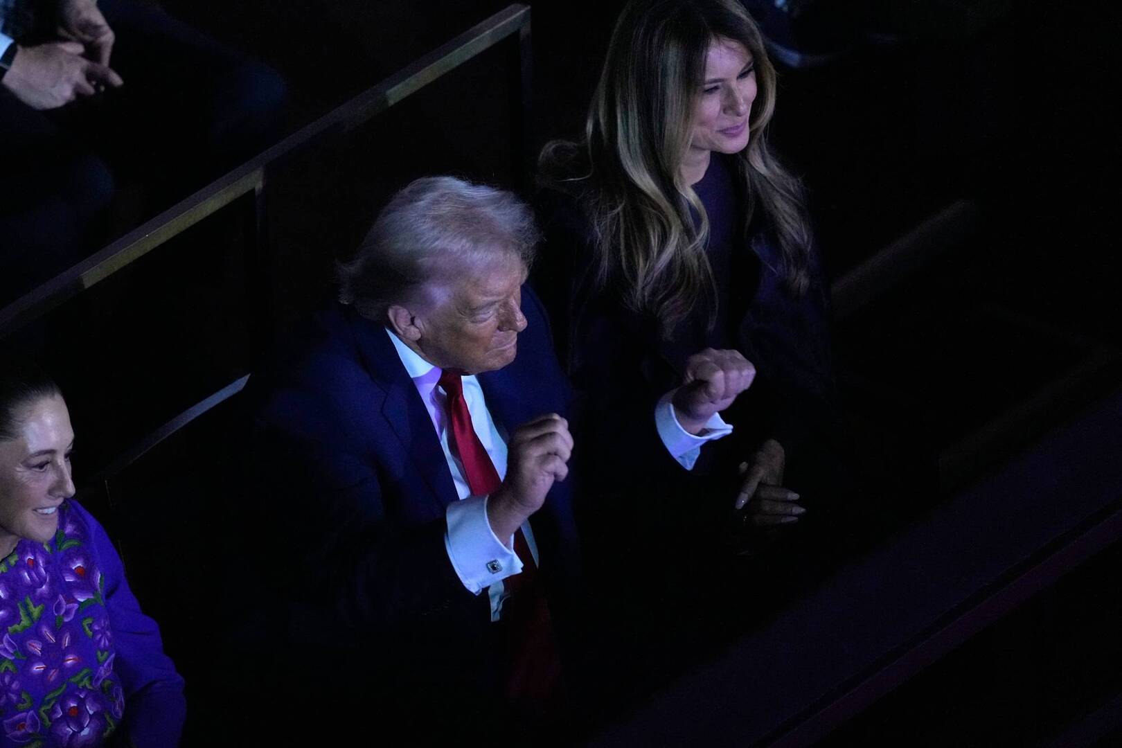 بالرقصه المثيره.. ترامب اختتم فعاليات قرعه کأس العالم 2026 (فيديو)