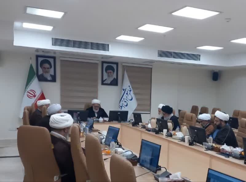 بررسي فقهي و حقوقي چالش‌هاي ناباروري در شوراي عالي فقهي مرکز تحقيقات اسلامي مجلس