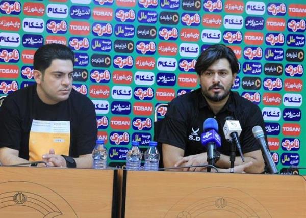 زمان نشست خبری سرمربیان پیکان تهران و پرسپولیس