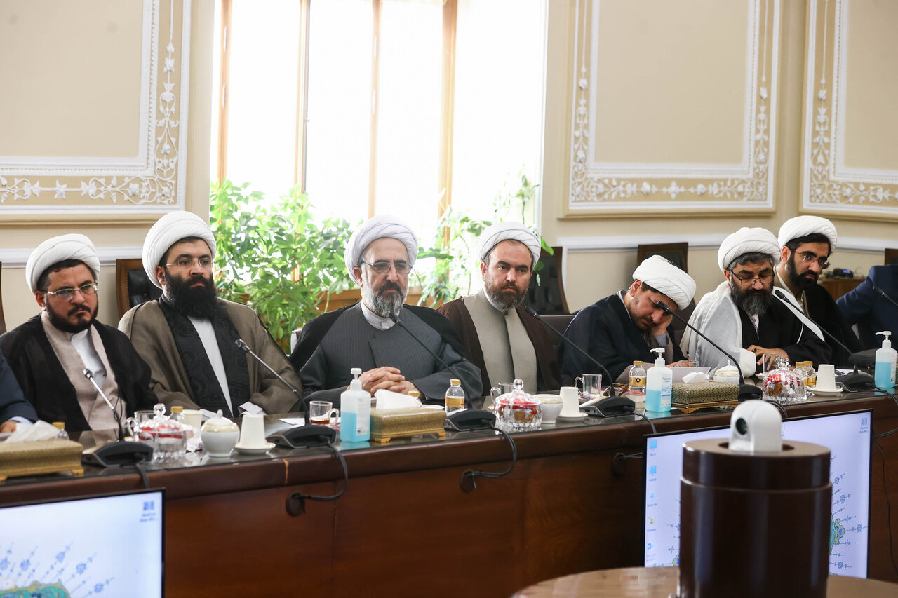 خبرگزاری آریا